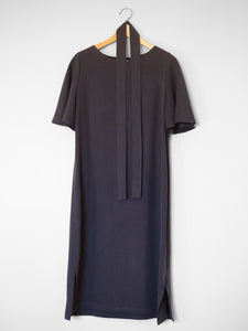 Hilma blue
